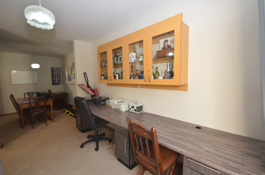 3 Bedroom Property for Sale in Bonza Bay Eastern Cape